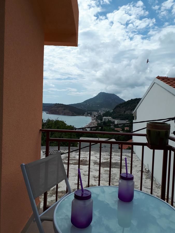 Апартаменты Apartments Vitic Сутоморе