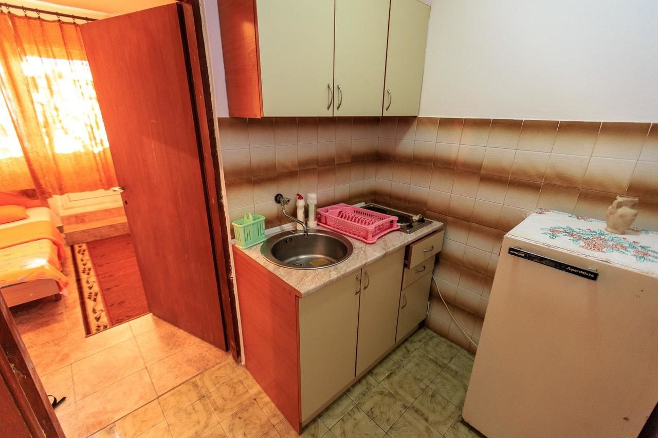 Апартаменты Apartments Vitic Сутоморе-48